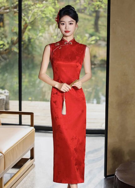 Modern red Chinese wedding dress
